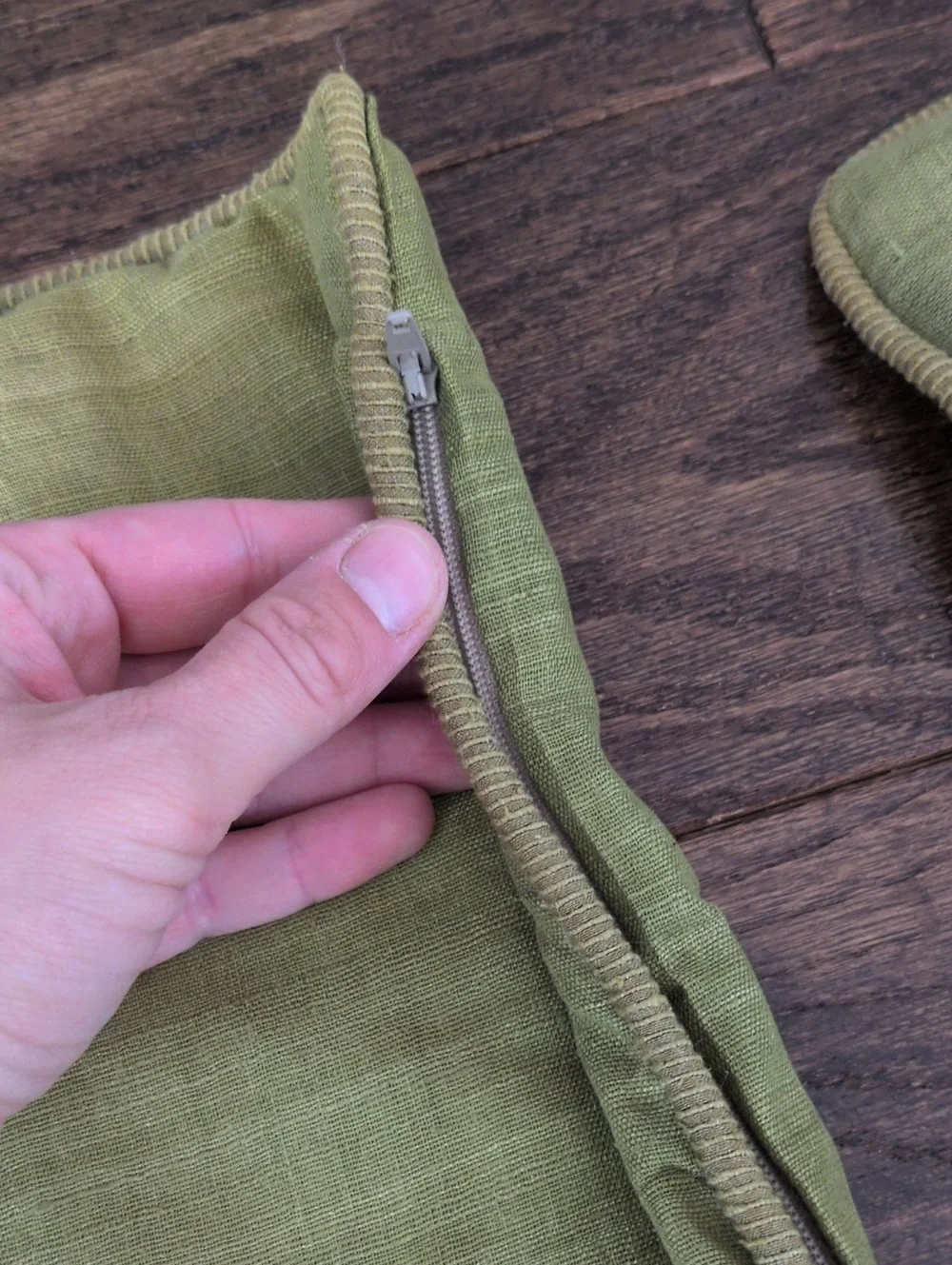 Crate&Barrel Hayward Tarragon Green Silk 18